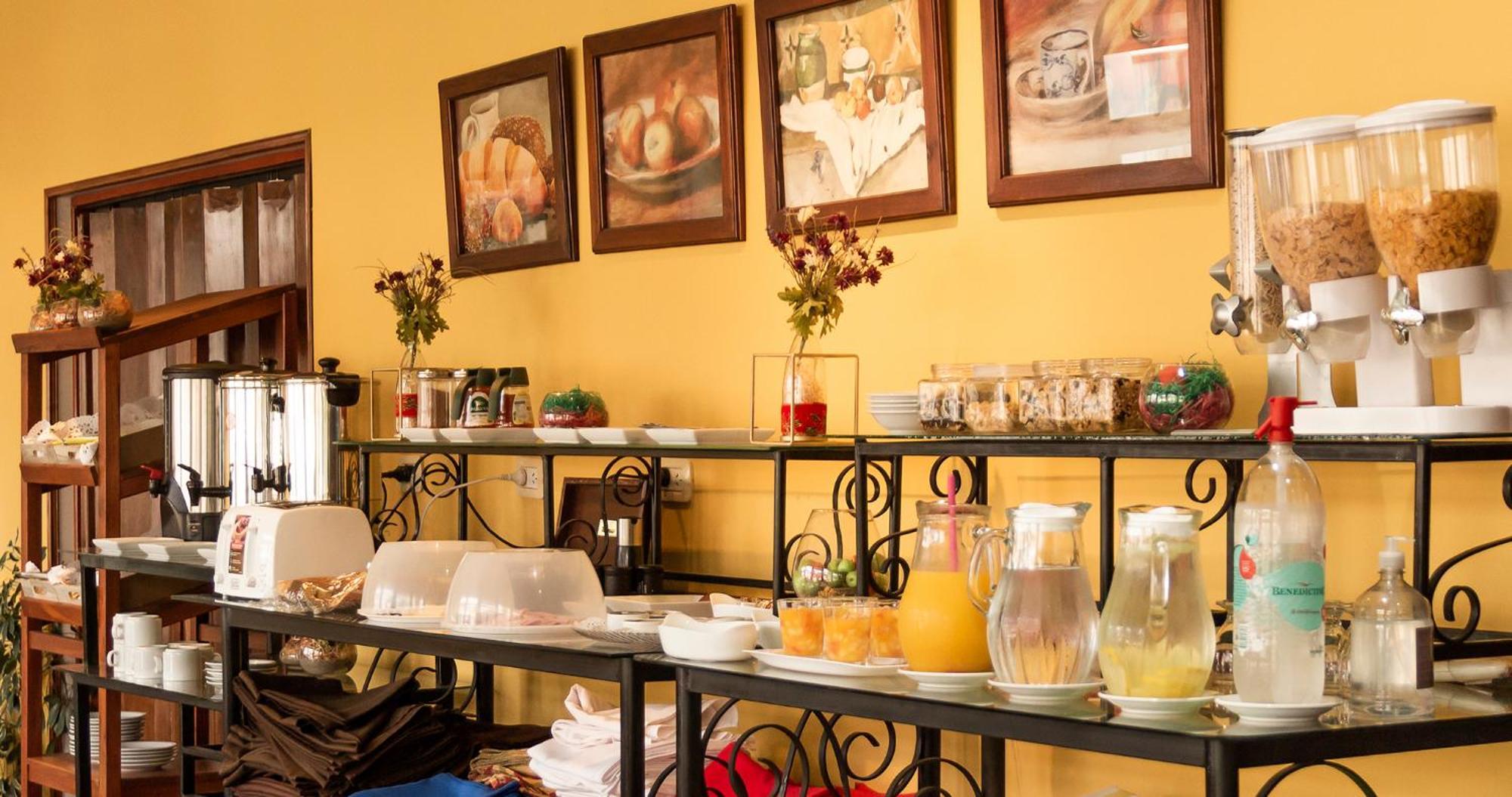 Hotel Los Sauces カファヤテ エクステリア 写真
