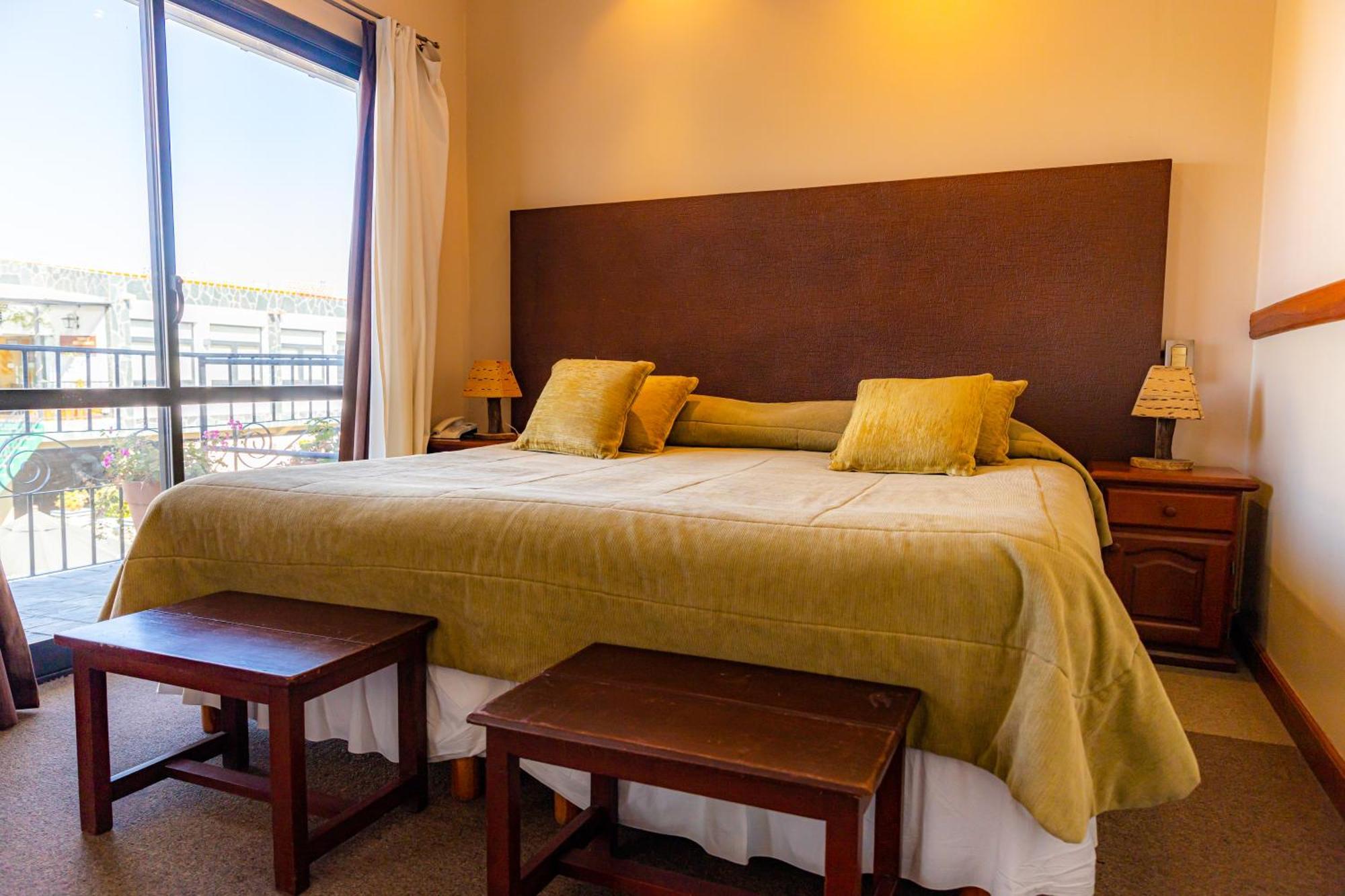 Hotel Los Sauces カファヤテ エクステリア 写真